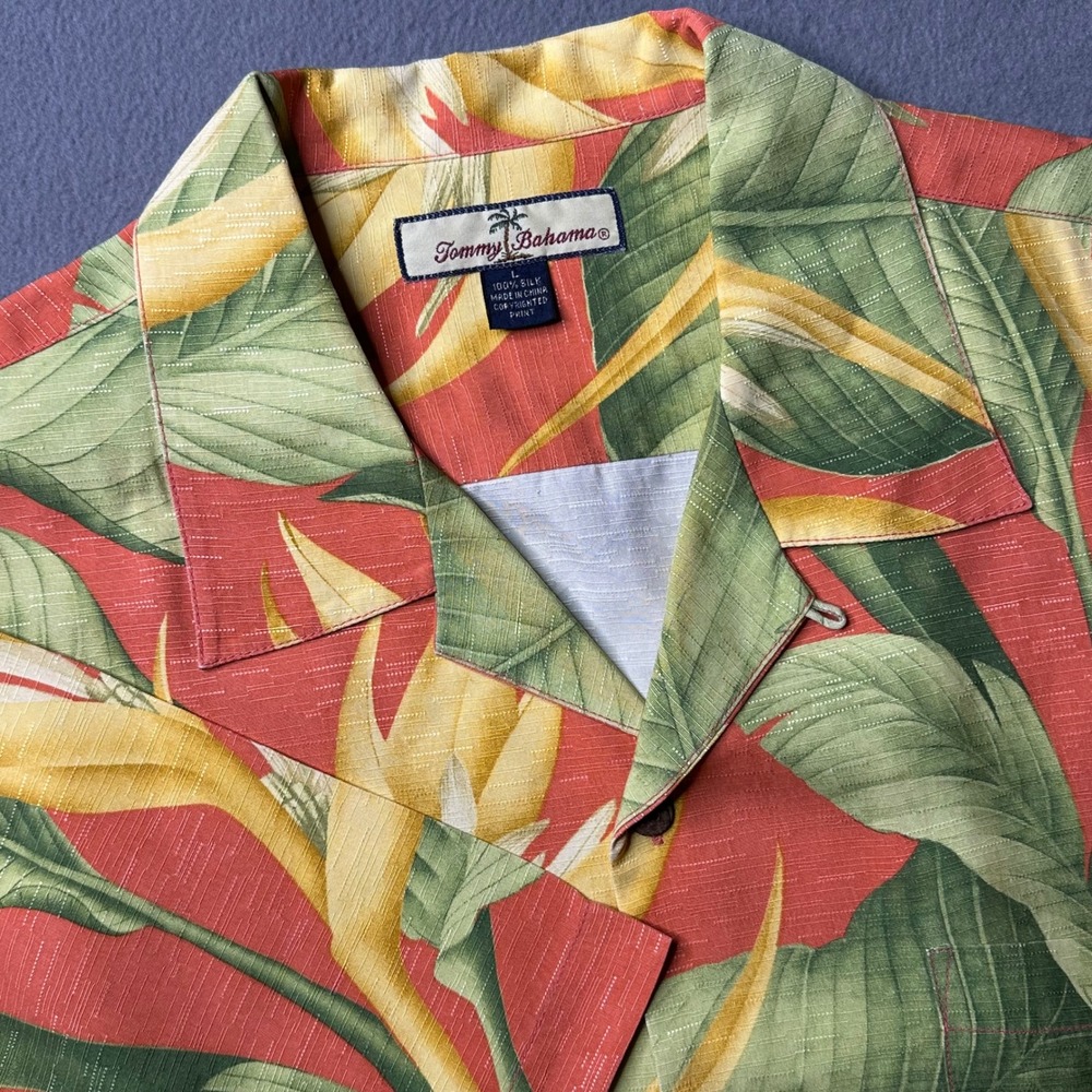Tommy Bahama Button Down Shirt Mens Large Coral Red Silk Bird of Paradise Floral